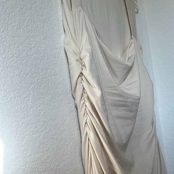 Worn once! Like new - Picture 3 of 3